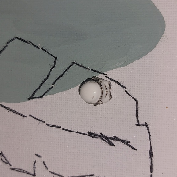 Pandora White Storm Trooper Charm - Picture 2 of 5